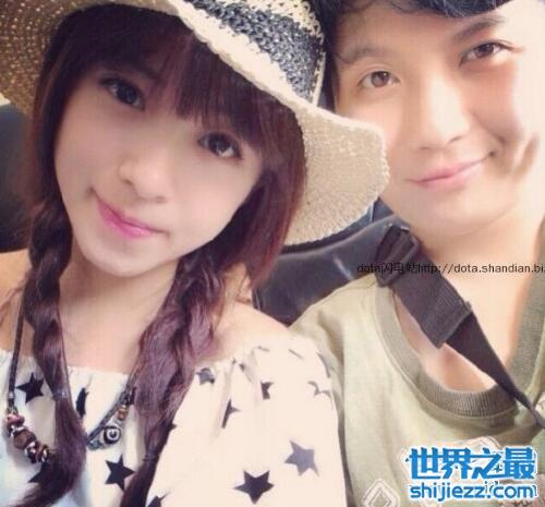 斗鱼tv周二珂男朋友曝光,周二珂富二代男友王玥 - 世界之最