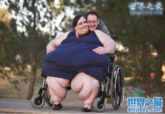 世界上最胖的女人，体重达1400斤(图片)
