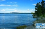 美国五大湖的景色宜人，是一个绝佳的旅游胜地