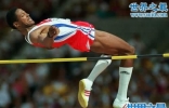 最新跳高世界纪录，男子2.45米/女子2.09米