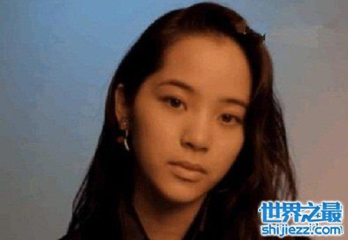 欧阳娜娜妆容曝光遭吐槽，网友纷纷这时尚毫无法则！ 