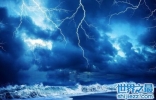 世界上闪电最多的地方，每年100万次的闪电。