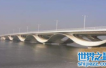 六个桥梁世界之最,两个在重庆,最长高铁要跑一小时!