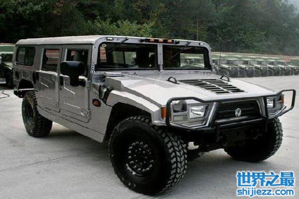 全球十大豪华霸气的越野车第一名是凯佰赫战盾
