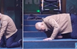 67岁李诚儒为拍戏献身！脸贴地面不怕脏，跪地上撅屁股不怕丑 ...