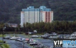 世界上最宅的小镇，全镇的人都同住一栋楼