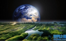 要是地球在未来被太阳吞噬那么人类会变成什么样？