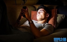 为什么人类会控制不住自己想要玩手机 可能是因为上帝给我们牢笼