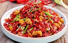 云南十大最著名的美食，云南最有名的10道菜