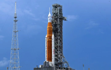 美国登月火箭发射推迟 火箭发射台曾遭3次雷劈 被雷劈坏了吗？