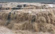 世界含沙量最大的河流 起源于青藏高原 （黄河）