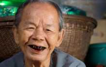 槟榔广告被叫停 为什么有这么多人喜欢？（割脸噩梦）