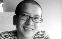 中国首位“女变男”变性人 现在他后悔了吗？（变性人）