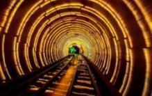 时空隧道之谜是真是假，914航班失踪35年重现真相