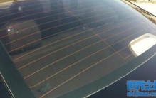 汽车后窗玻璃上的细线条有什么作用？