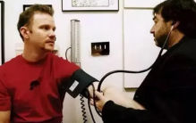 连续30天三餐只吃麦当劳 身体会有什么变化？（身体肥胖）