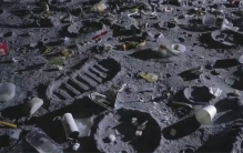 奇怪 月球重量离奇加重200吨 怎么回事？（太空垃圾）