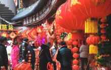 中国春节冷清的3座城市 街道上人流很少（城市走空）