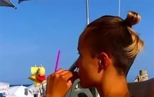 法国著名的裸体小镇 来到这里都必须赤裸相见（奇怪约定）