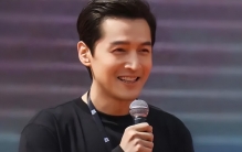 胡歌和妻子居住小区曝光：高档住宅环境优雅，安保与私密非常好