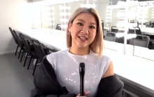 35岁郑欣宜分享新歌幕后故事，想起与母亲过往曾两度伤心落泪！