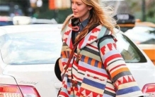 俄罗斯可以来到零下70度 为啥美女还要穿裙子？（俄国美女）