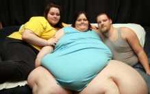 世界上最胖的女人 成为了胖人的精神领袖（超重女人）