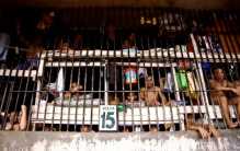 菲律宾没有人性的监狱 光是审判都要等十几年（玩命监狱）