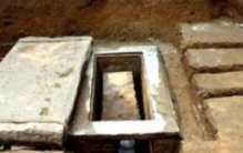 世界上最贵的棺材：价值2亿（使用1500斤金丝楠木打造）