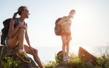 中国人更喜欢行李箱 为啥老外偏偏要用大背包？（外出载物）