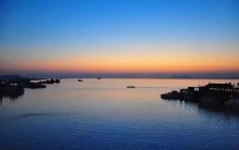 什么是淡水湖？