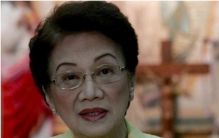 现代第一个华人女总统 成为了一个国家的信仰（阿基诺夫人）