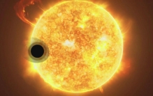 氦元素遍布宇宙 天文学家太阳系外探测到氦（氦的研究）