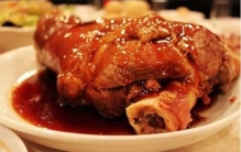 宁夏十大特色美食：烩羊杂碎居第二，清蒸羊羔肉领衔榜单