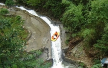 国内漂流哪里最好玩？国内十大最美漂流胜地