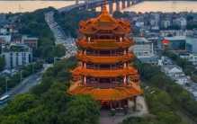 一个没有市中心的城市 当地人也很无奈（武汉市中心）