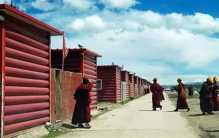 四川的一个小“岛” 居然全都是尼姑（尼姑岛）