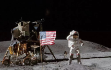 我国发射“鹊桥”中继星 月球登陆 美国紧张（月背研究）