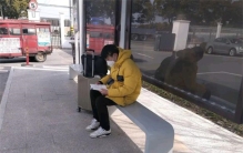 学生从合肥到上海上学 居然坐公交就能去（当代交通）