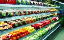 果农的水果都卖不掉 为啥市民还是吃不起（水果价格）