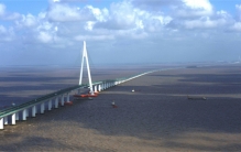 跨海大桥的建设 为啥一定要是曲线（跨海大桥）