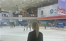 女子在公园拍摄不雅照 公园方面如此回应（不雅照片）