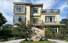 夫妻二人打造700多平米别墅 招募陌生人一起养老（当代养老）