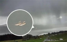 呼和浩特上空的神秘飞行物 奇怪的飞行轨迹（无从考究）