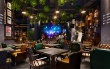 男子200万开餐厅 被房东给砸的稀巴烂（房租缴纳）