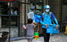 清华博士生送外卖 居然是为了还债（高学历外卖员）