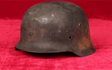 钢盔挡不住子弹 为啥士兵要戴上（钢盔作用）