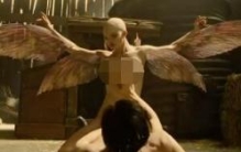 凤凰山孟照国事件，孟照国在妻子身边与女外星人爱爱3次