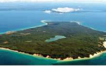 世界上最大的岛中湖 被称精灵藏身之地(马尼图湖)