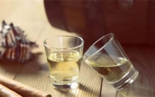 到广东喝酒 这几句话一定不能说（酒场规矩）